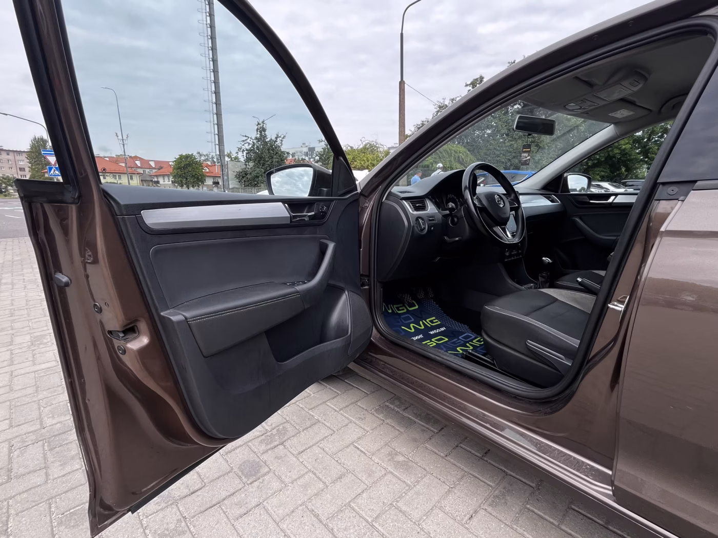 Skoda Rapid фото 16