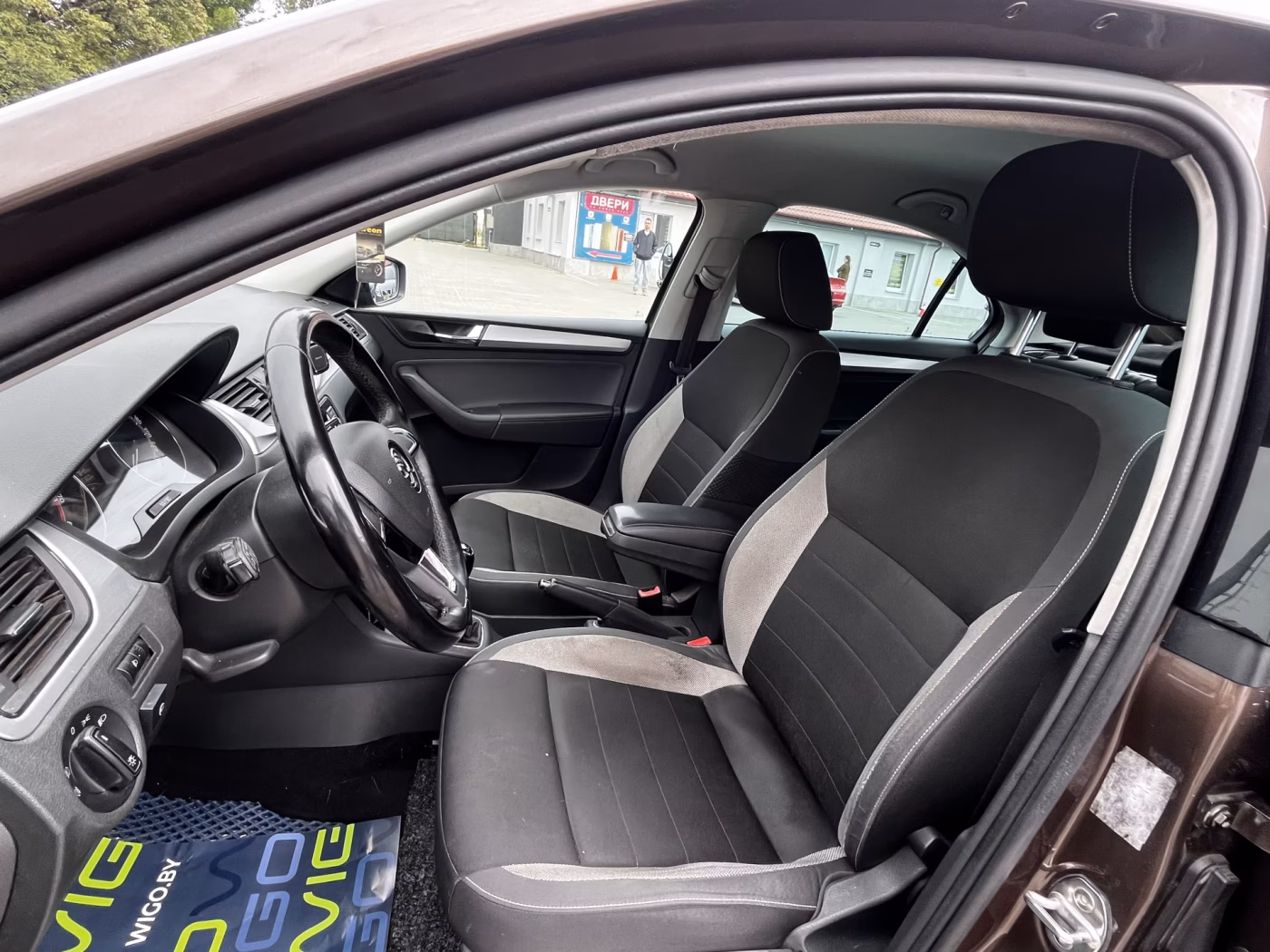Skoda Rapid фото 21