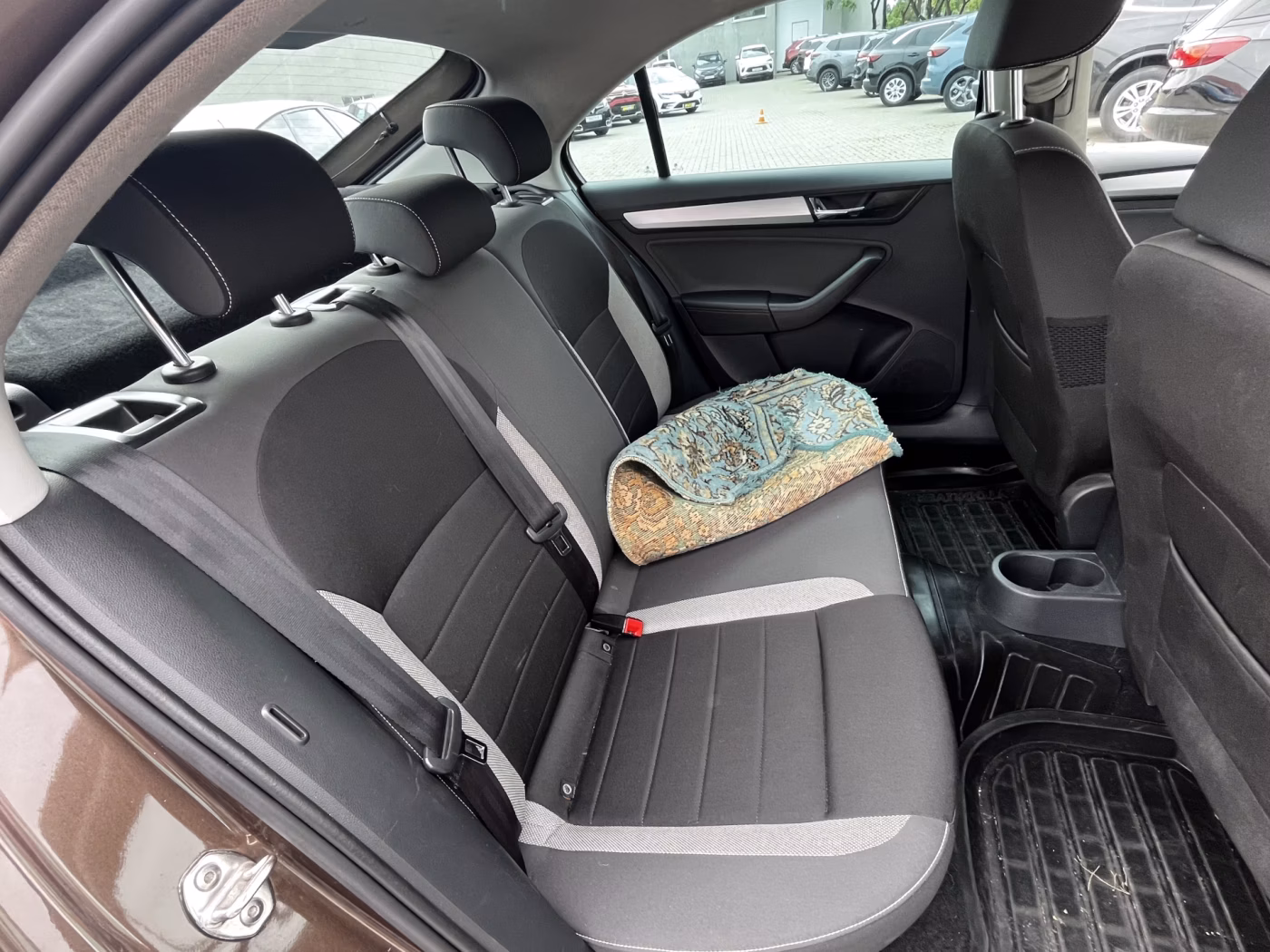 Skoda Rapid фото 14