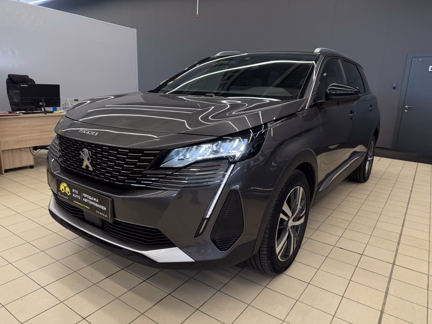 Peugeot 5008