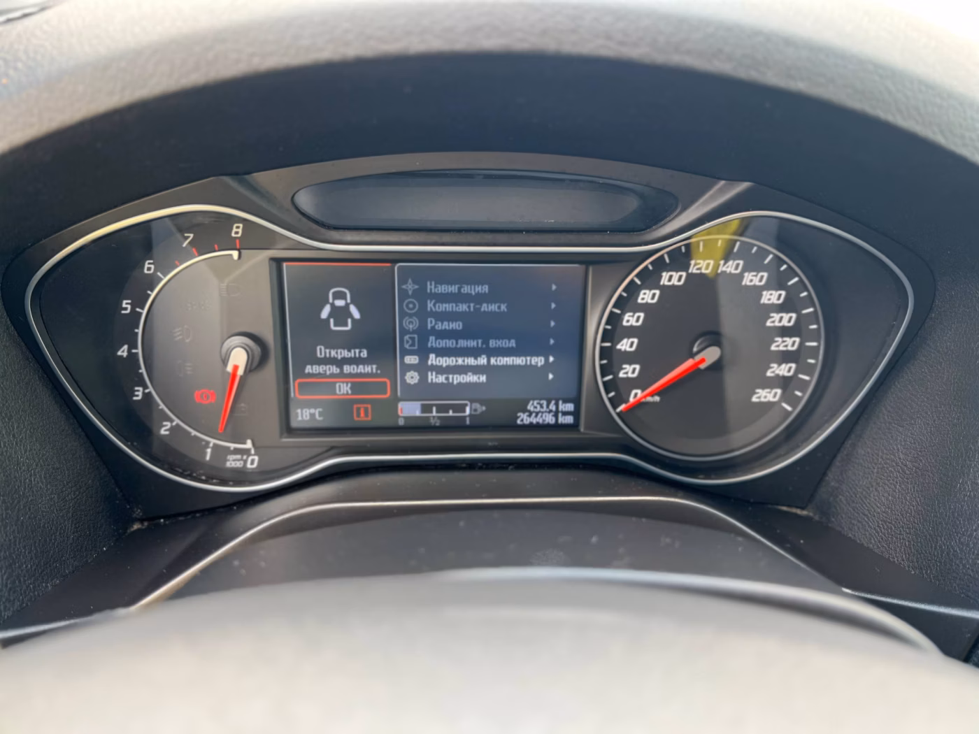 Ford S-MAX фото 12