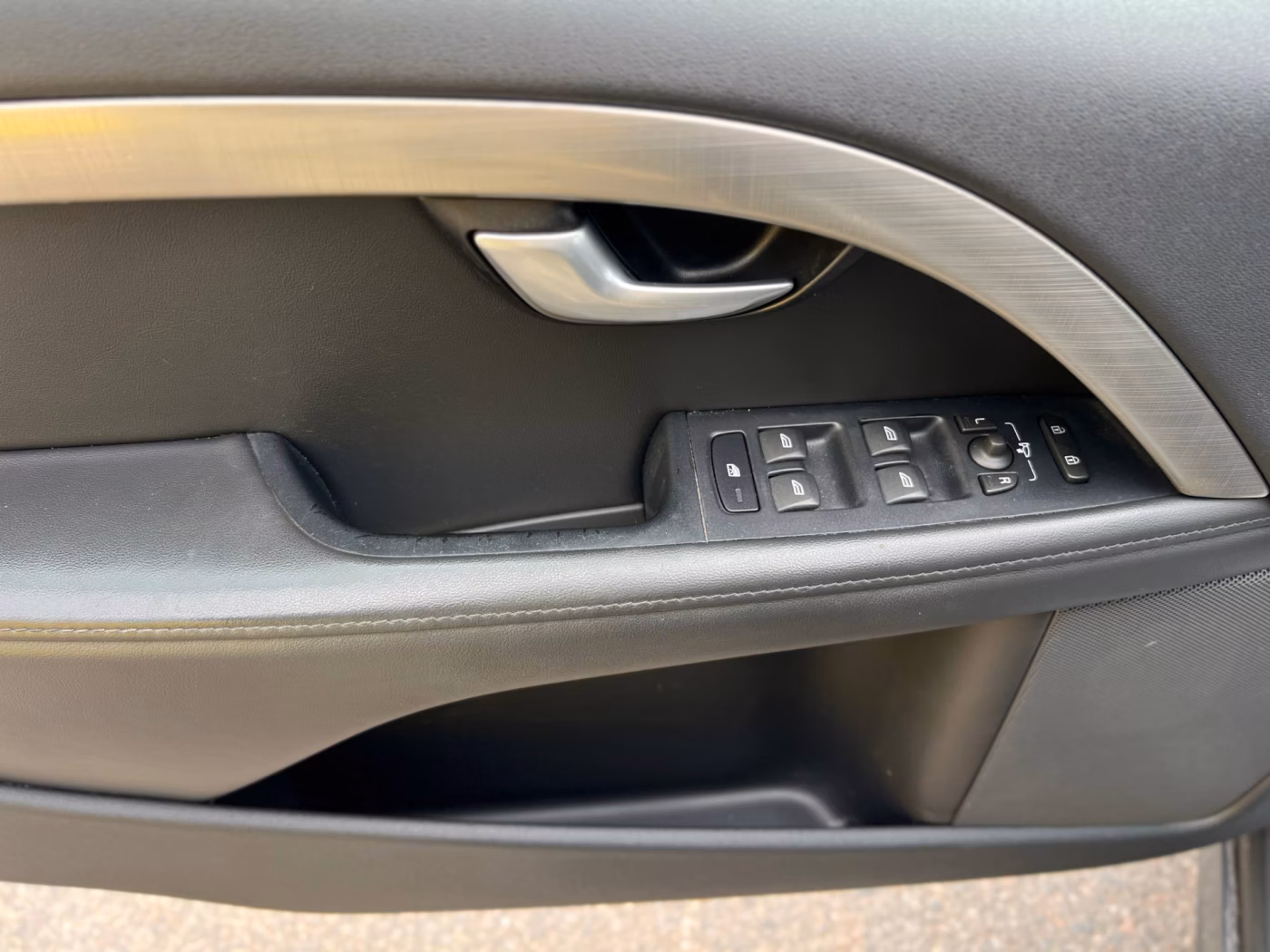 Volvo S80 фото 10