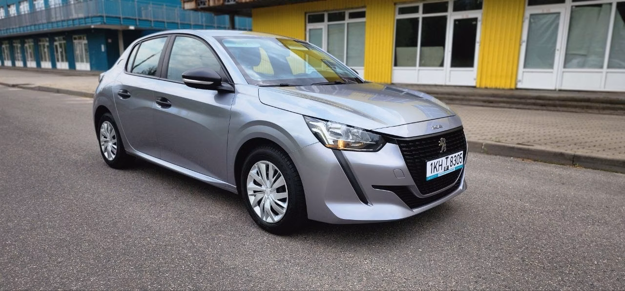 Peugeot 208 I · Рестайлинг