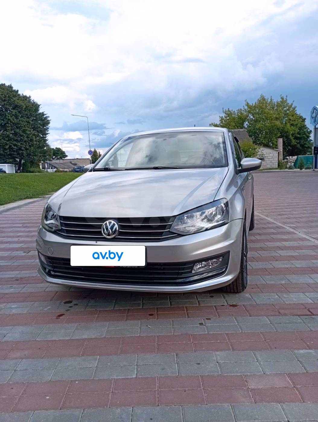 Volkswagen Polo Sedan I · Рестайлинг