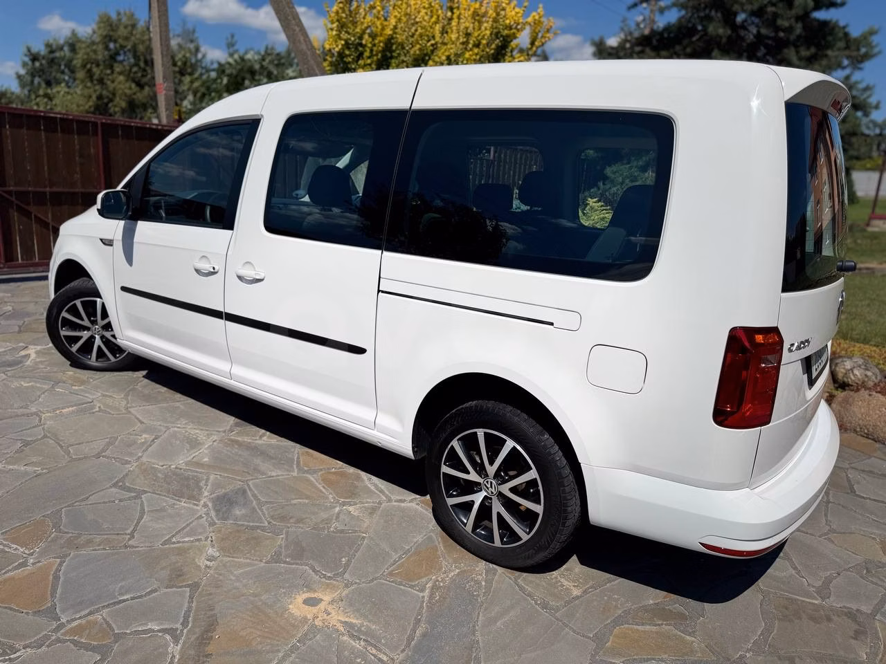 Volkswagen Caddy MAXI фото 3