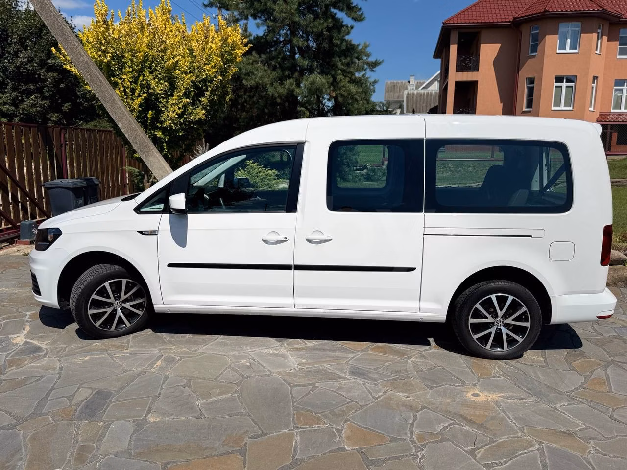 Volkswagen Caddy MAXI фото 5