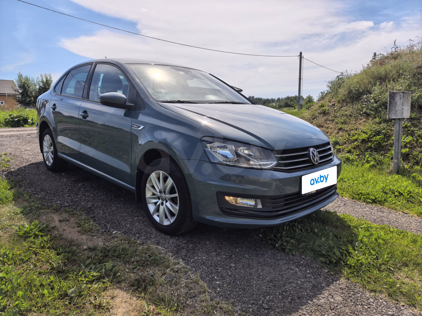 Volkswagen Polo Sedan