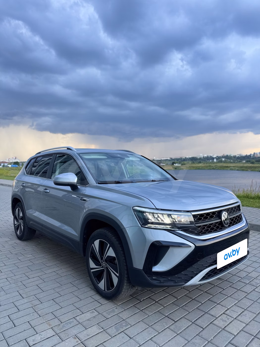 Volkswagen Taos