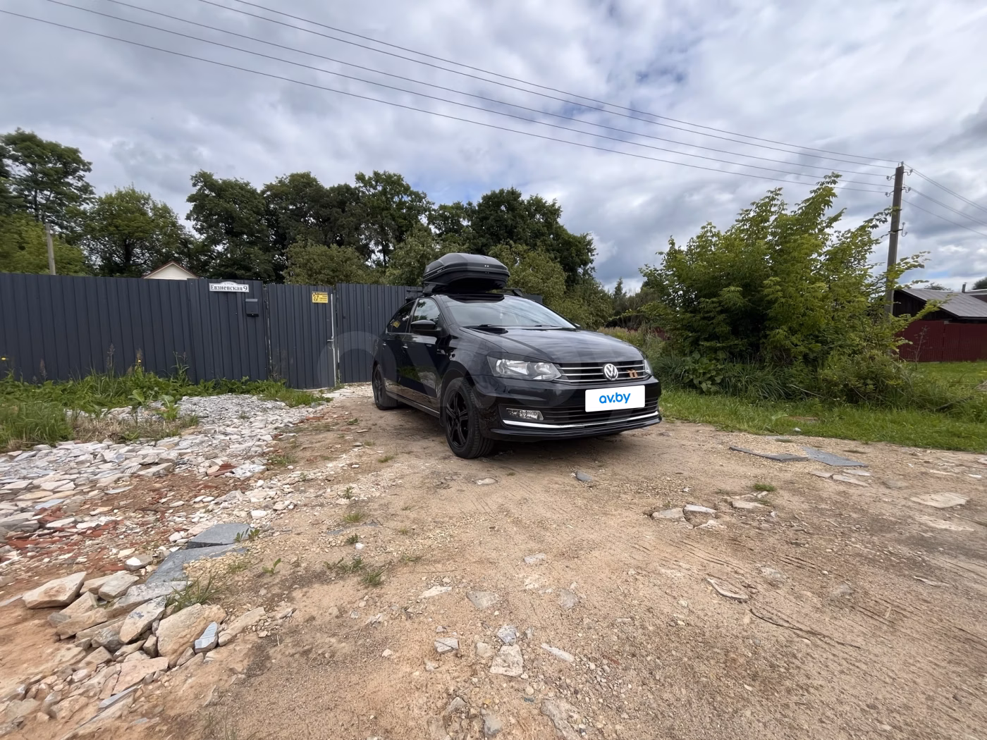 Volkswagen Polo Sedan