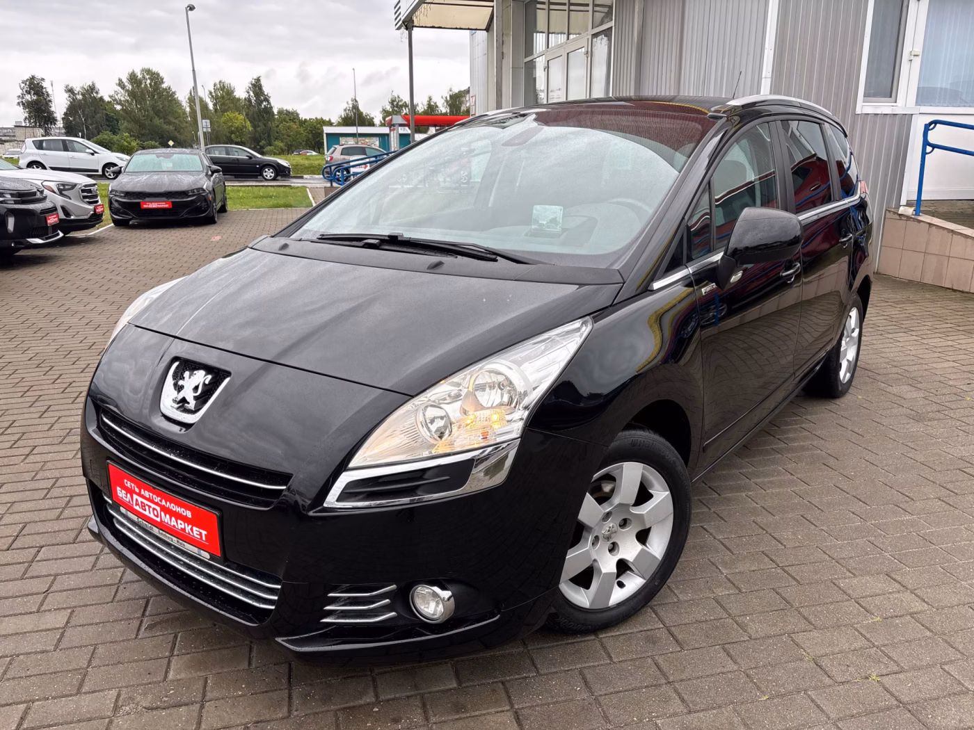Peugeot 5008
