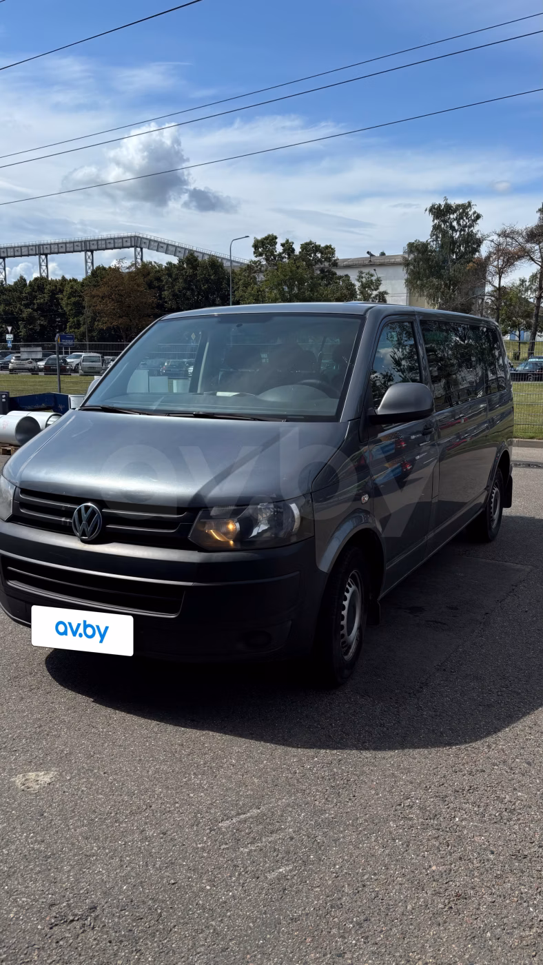 Volkswagen Caravelle фото 2