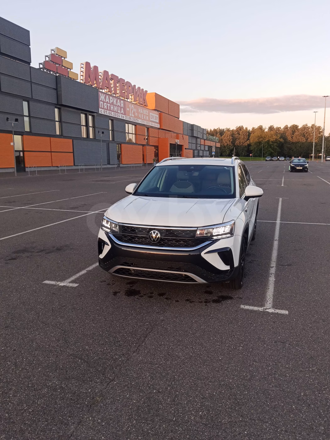 Volkswagen Taos