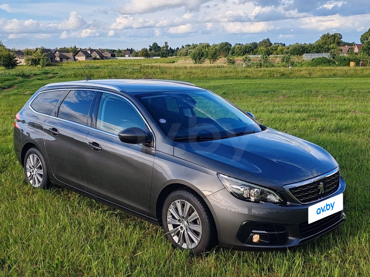 Peugeot 308 фото 4