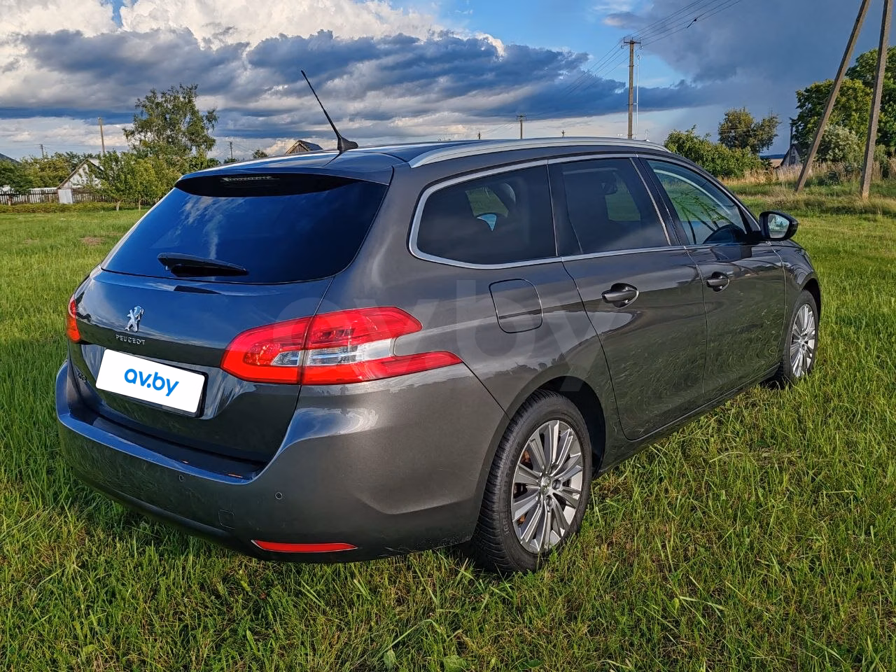 Peugeot 308 фото 6