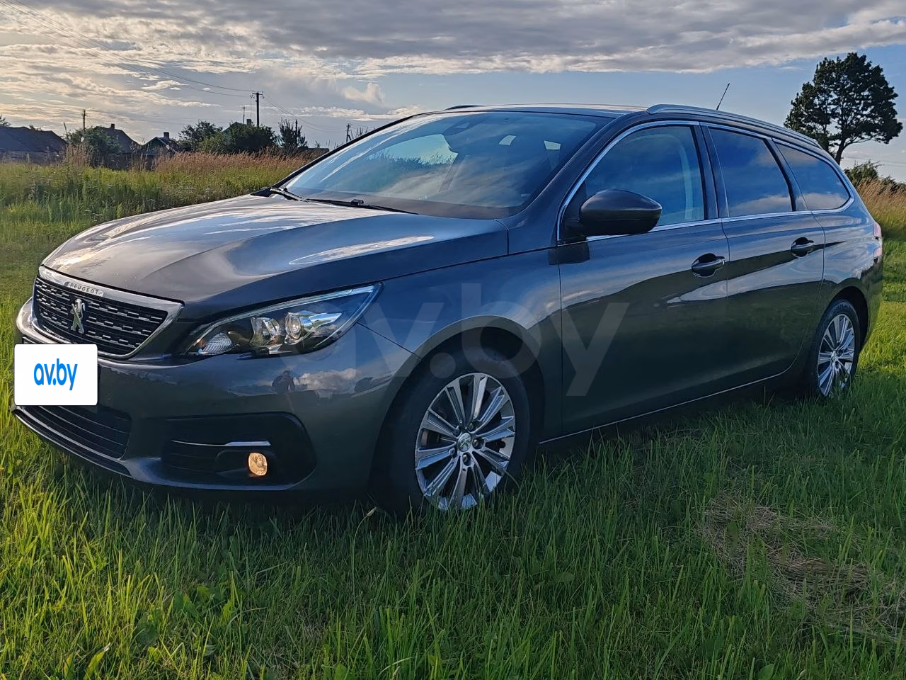 Peugeot 308 фото 10