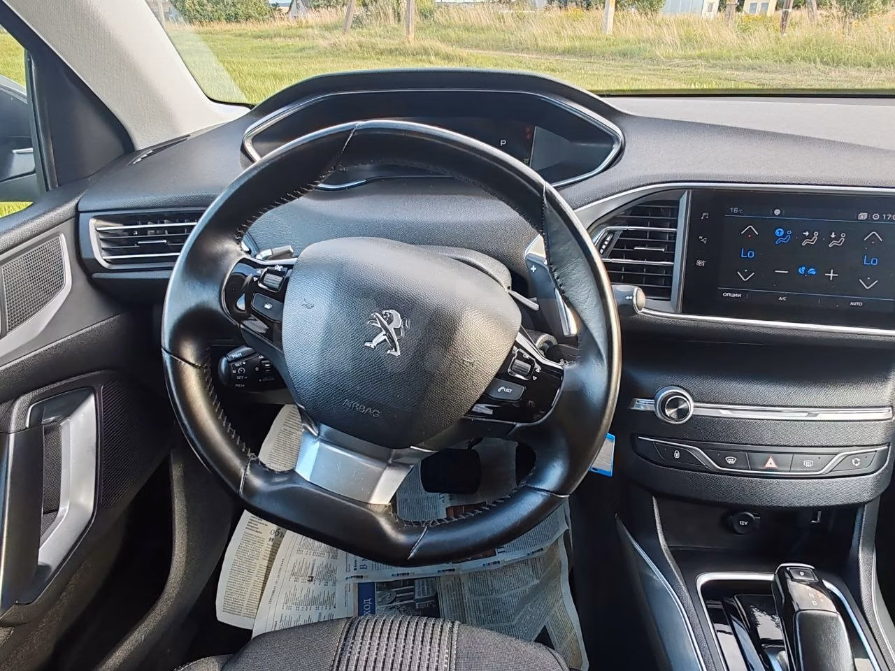 Peugeot 308 фото 20