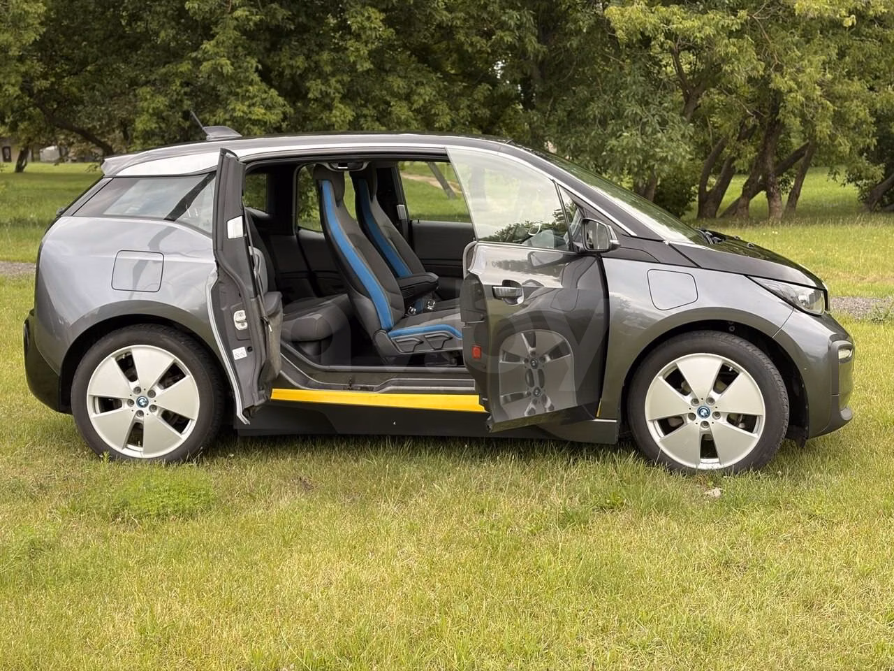 BMW i3 фото 2