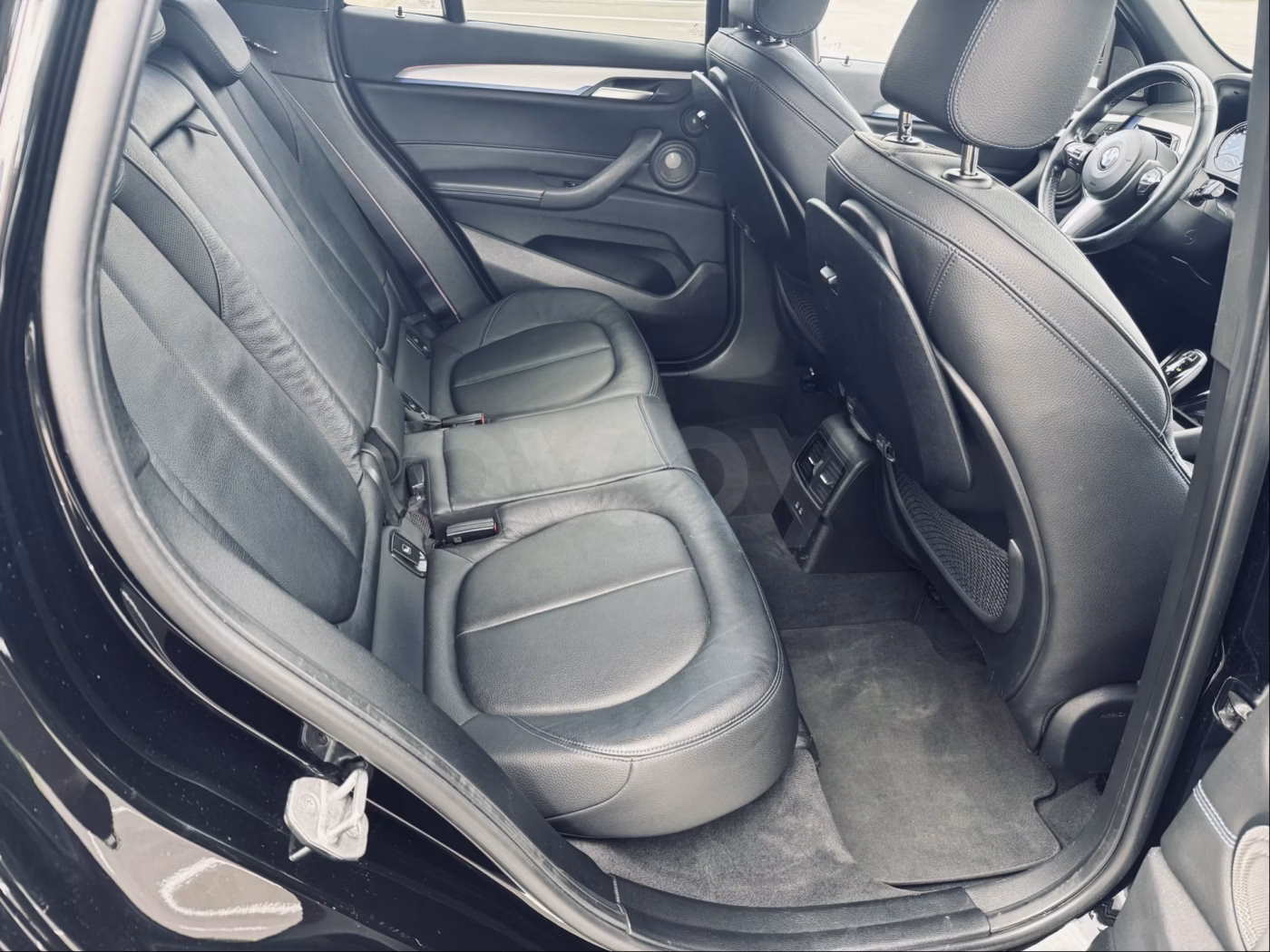 BMW X1 фото 14