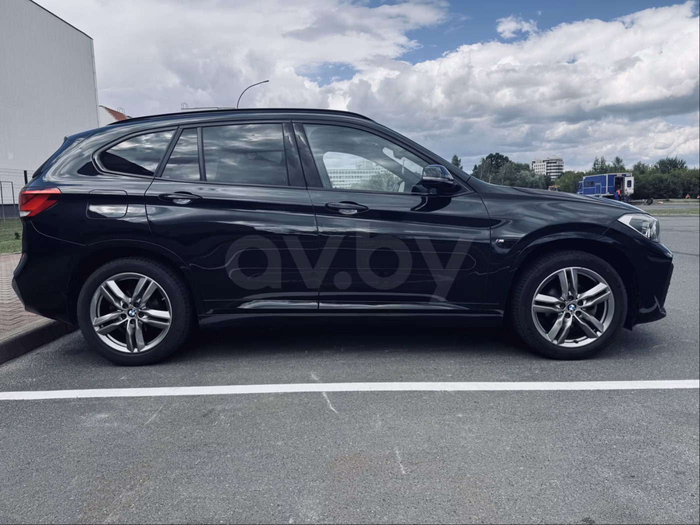 BMW X1 фото 6