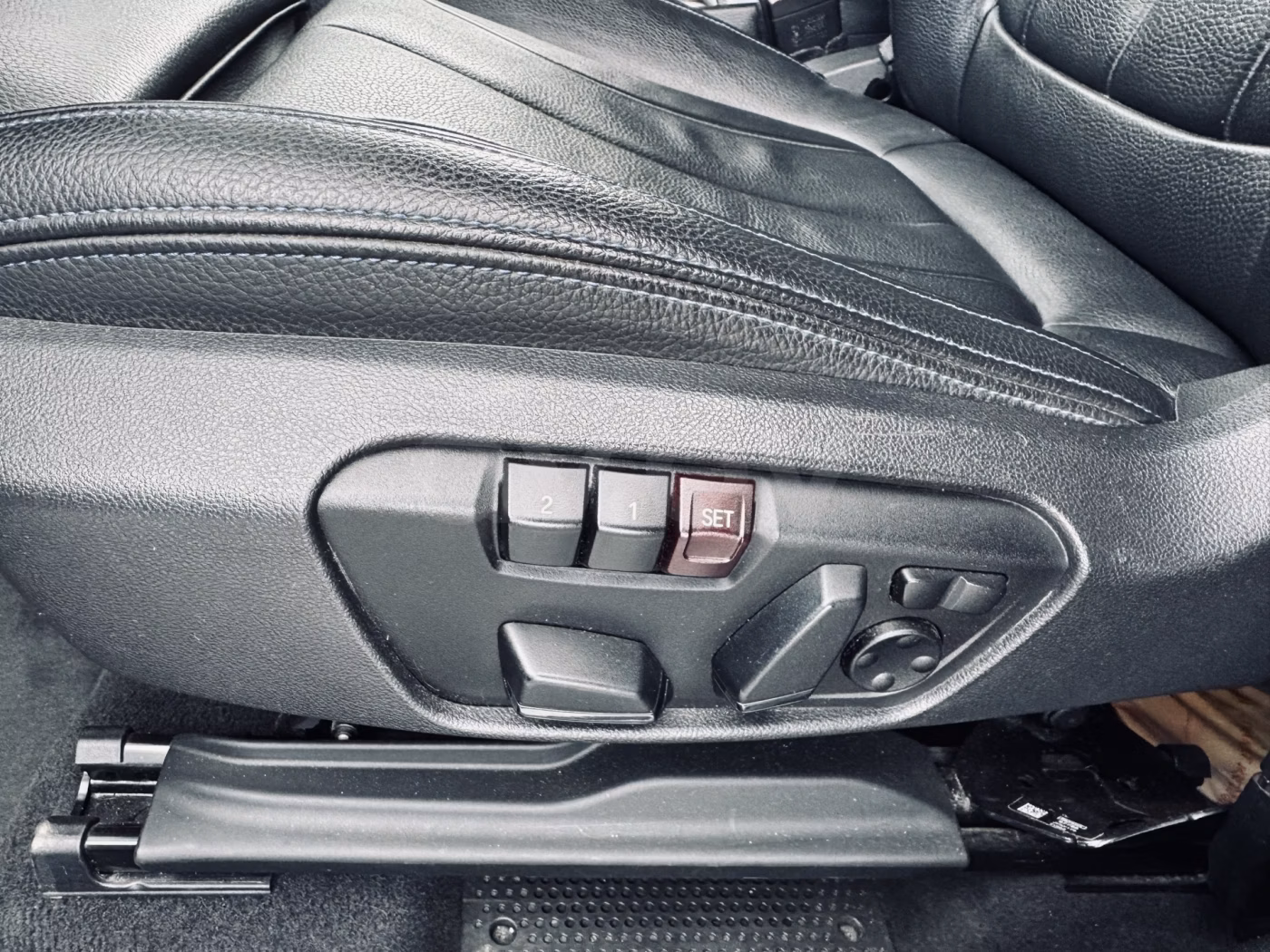 BMW X1 фото 28