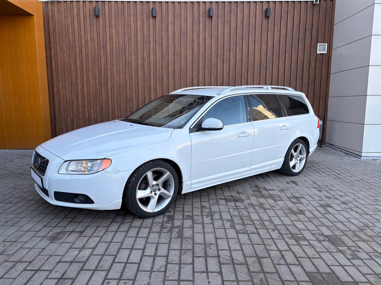 Volvo V70
