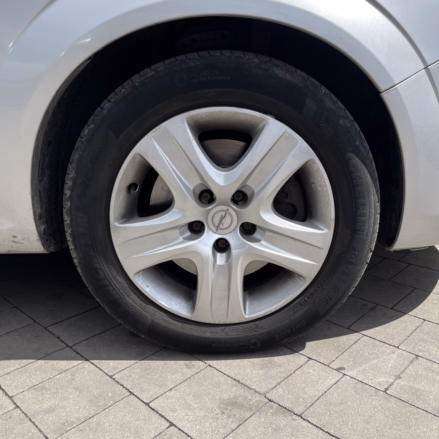 Opel Zafira фото 7