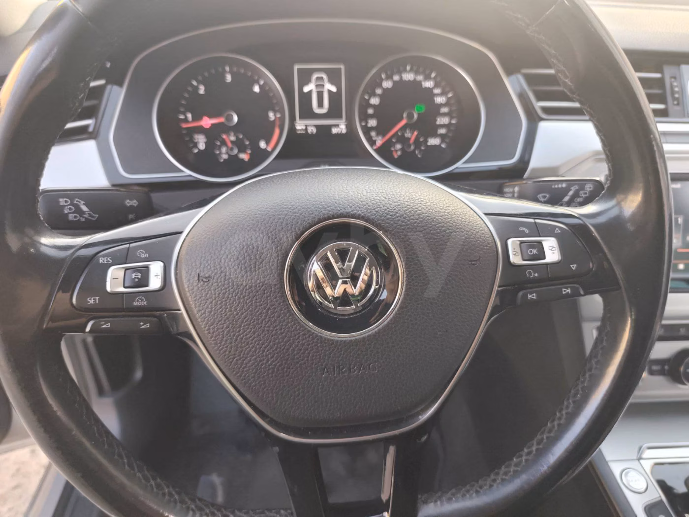 Volkswagen Passat фото 14