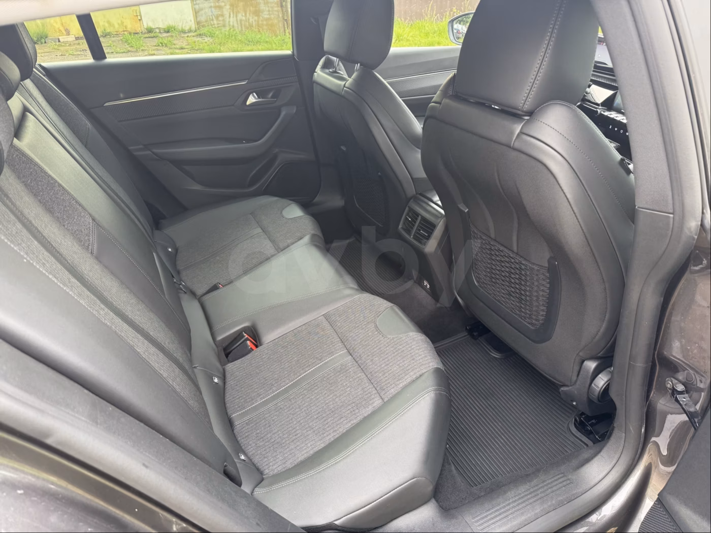 Peugeot 508 фото 7