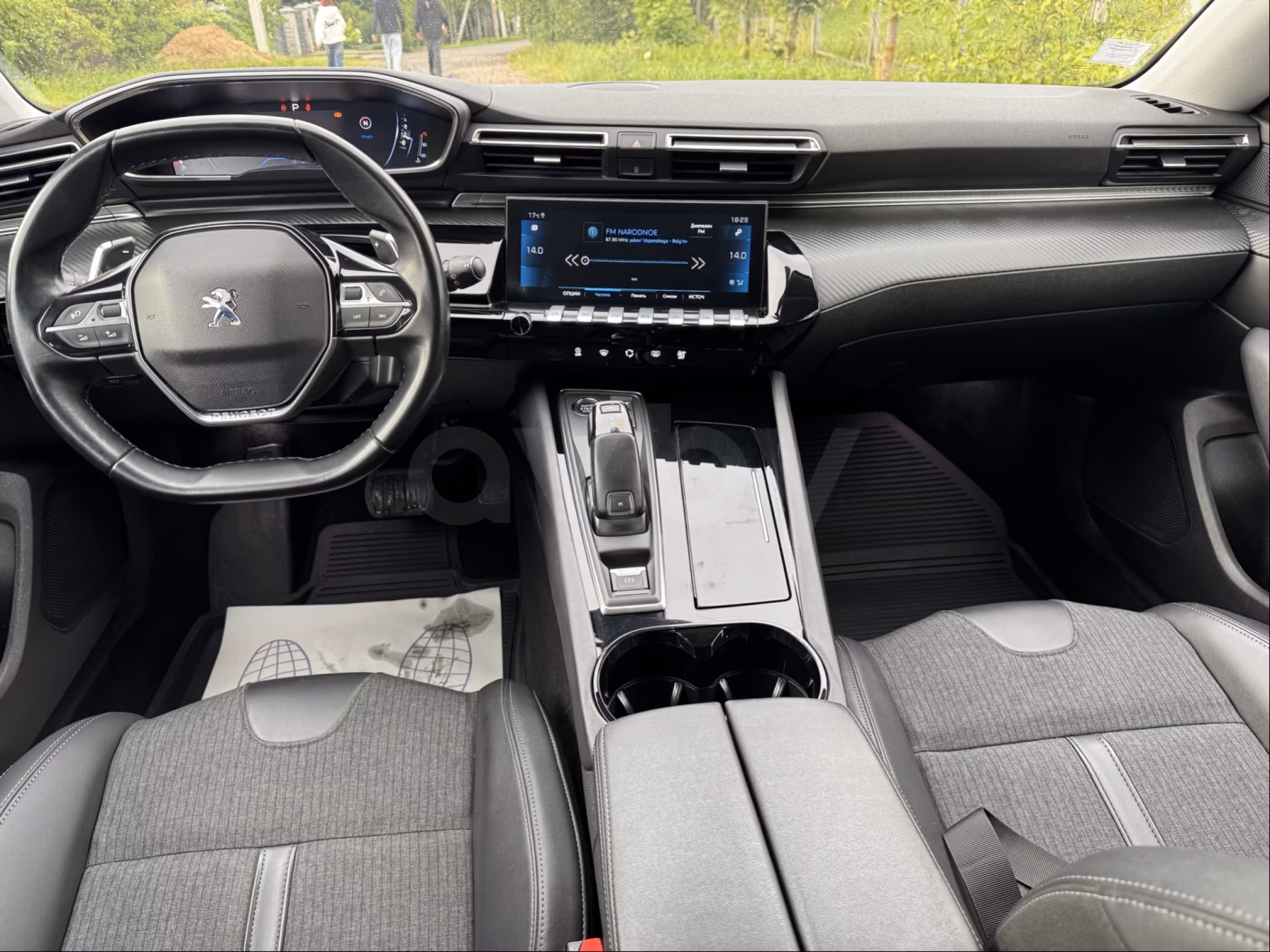 Peugeot 508 фото 9