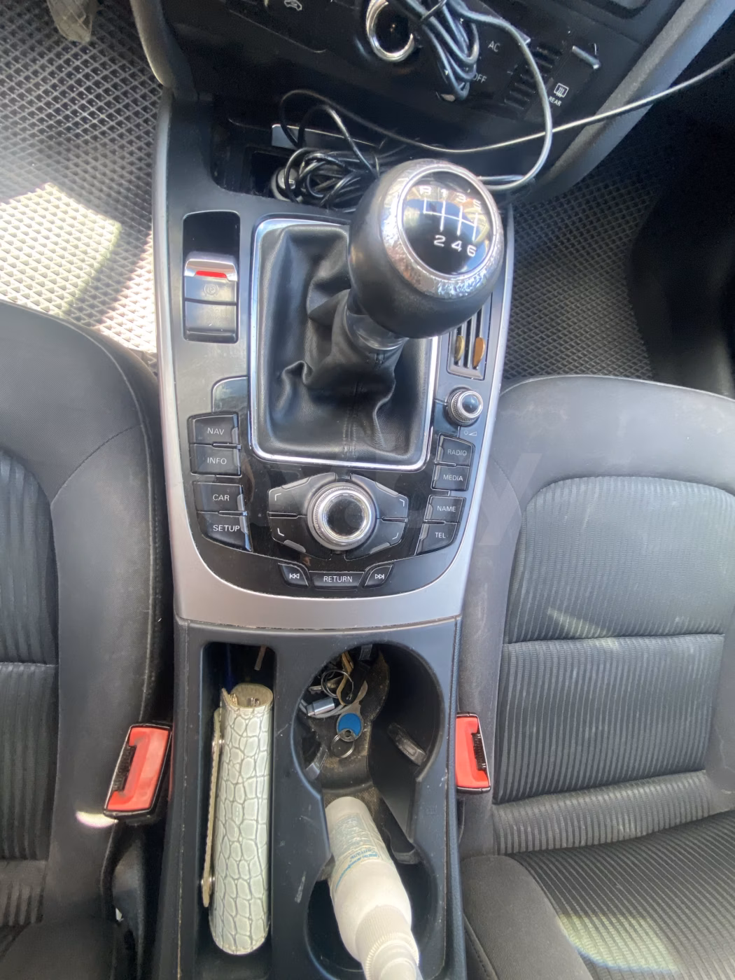 Audi A4 фото 8
