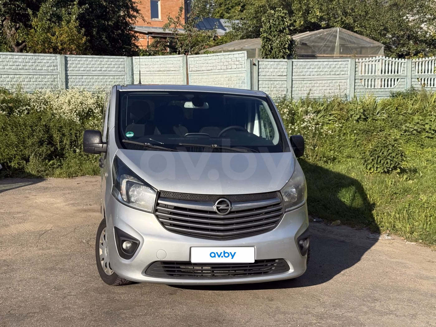 Opel Vivaro фото 2