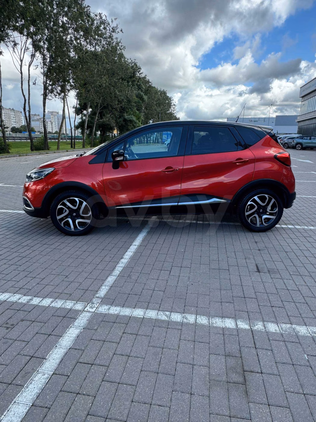 Renault Captur фото 7