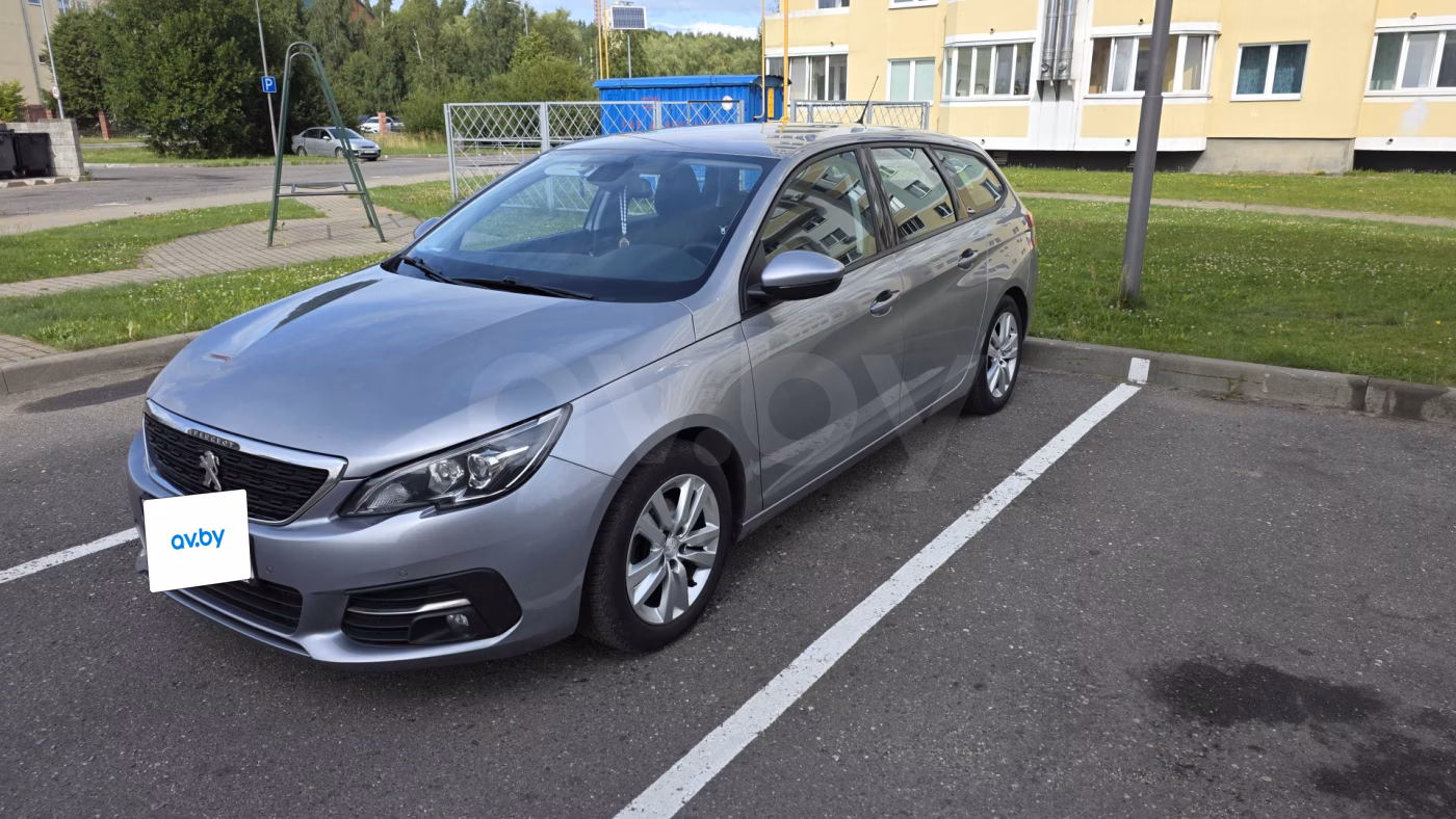Peugeot 308 фото 4