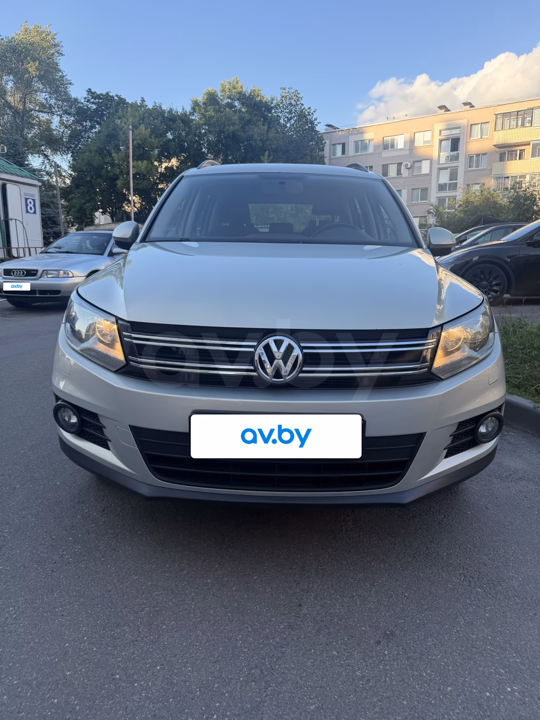 Volkswagen Tiguan фото 2