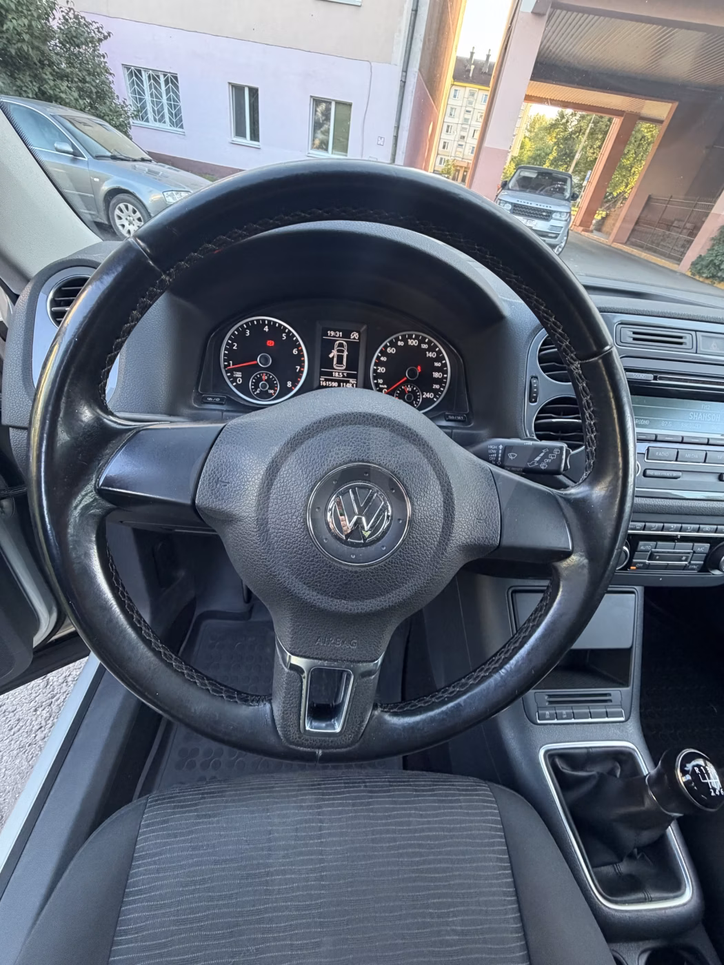 Volkswagen Tiguan фото 8