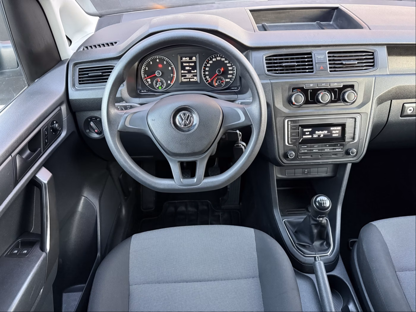 Volkswagen Caddy фото 10