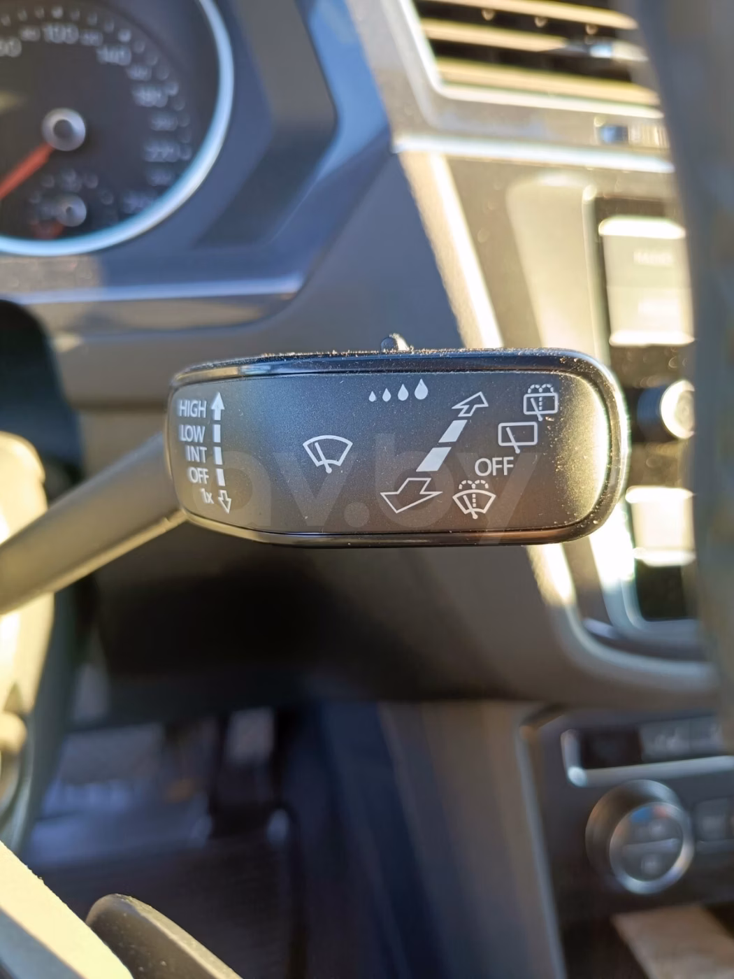 Volkswagen Tiguan фото 2