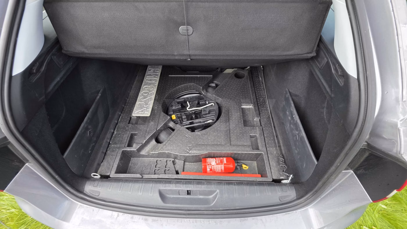 Peugeot 308 фото 19