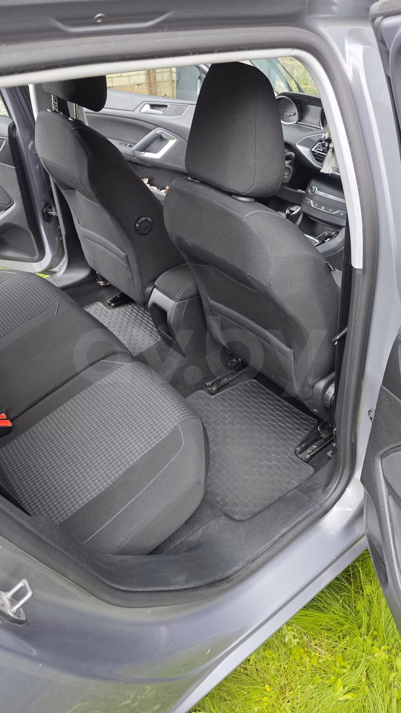 Peugeot 308 фото 14