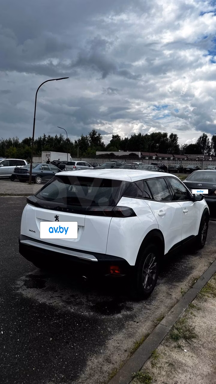 Peugeot 2008 фото 3