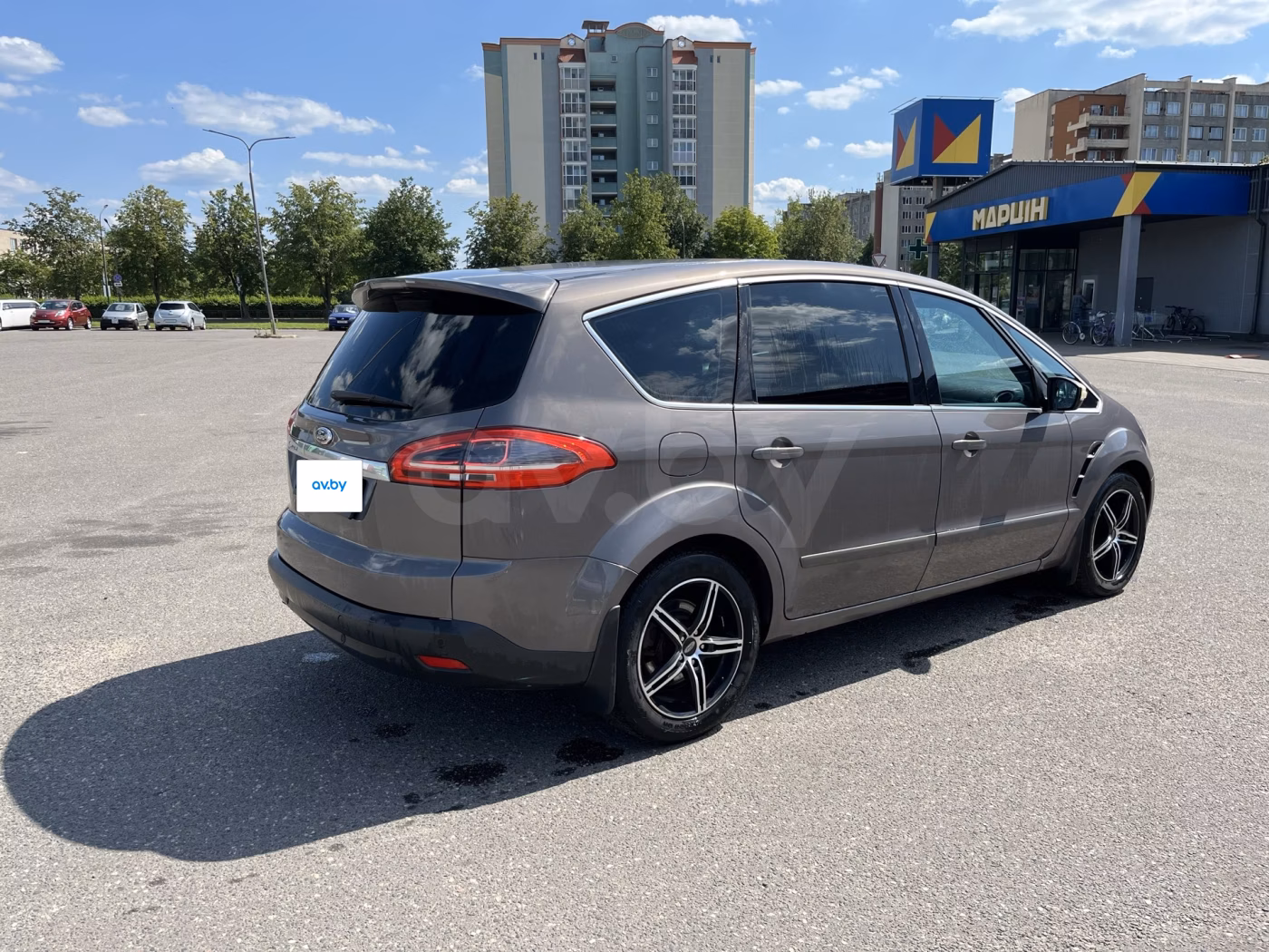 Ford S-MAX фото 10