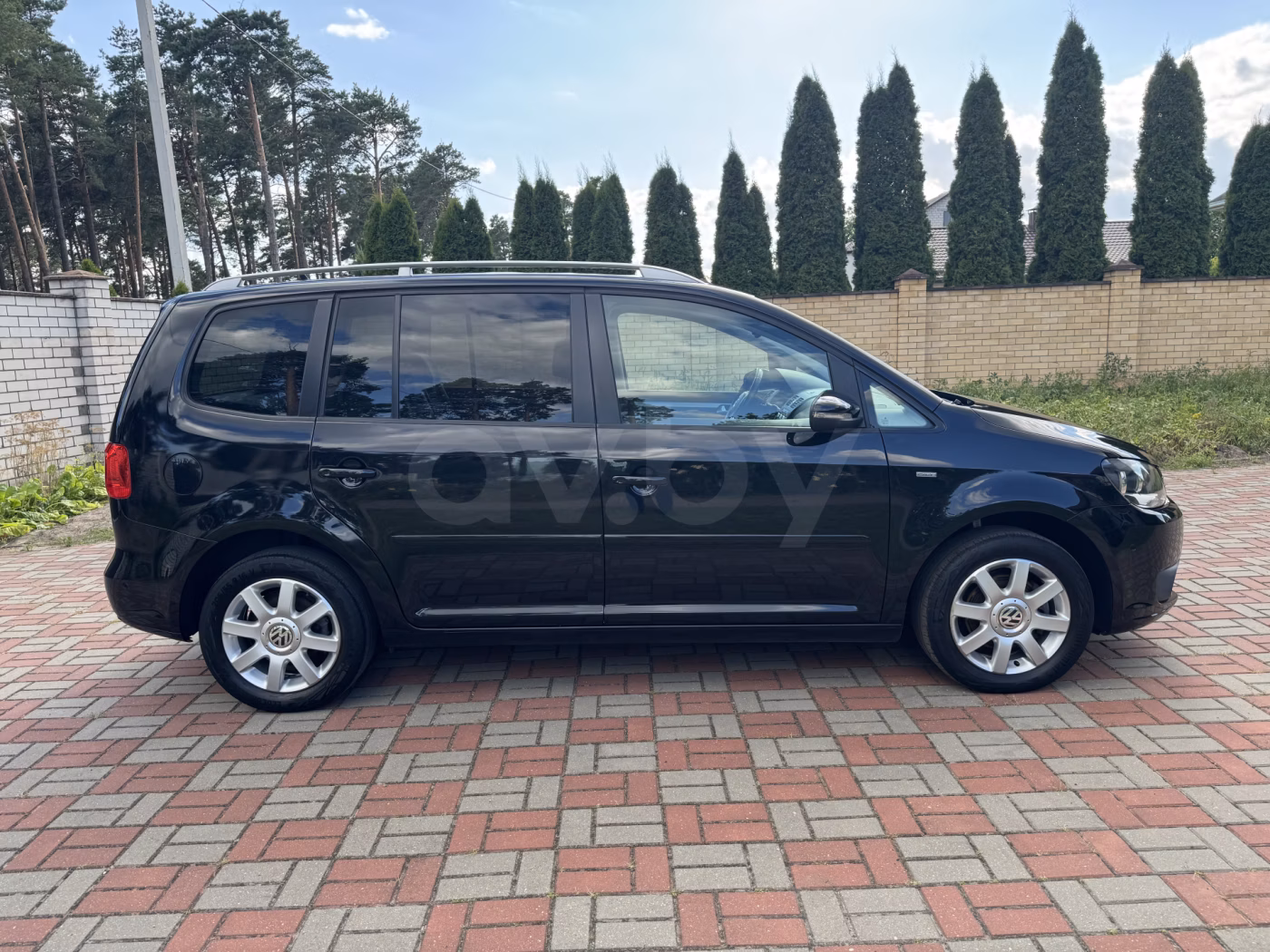 Volkswagen Touran фото 5