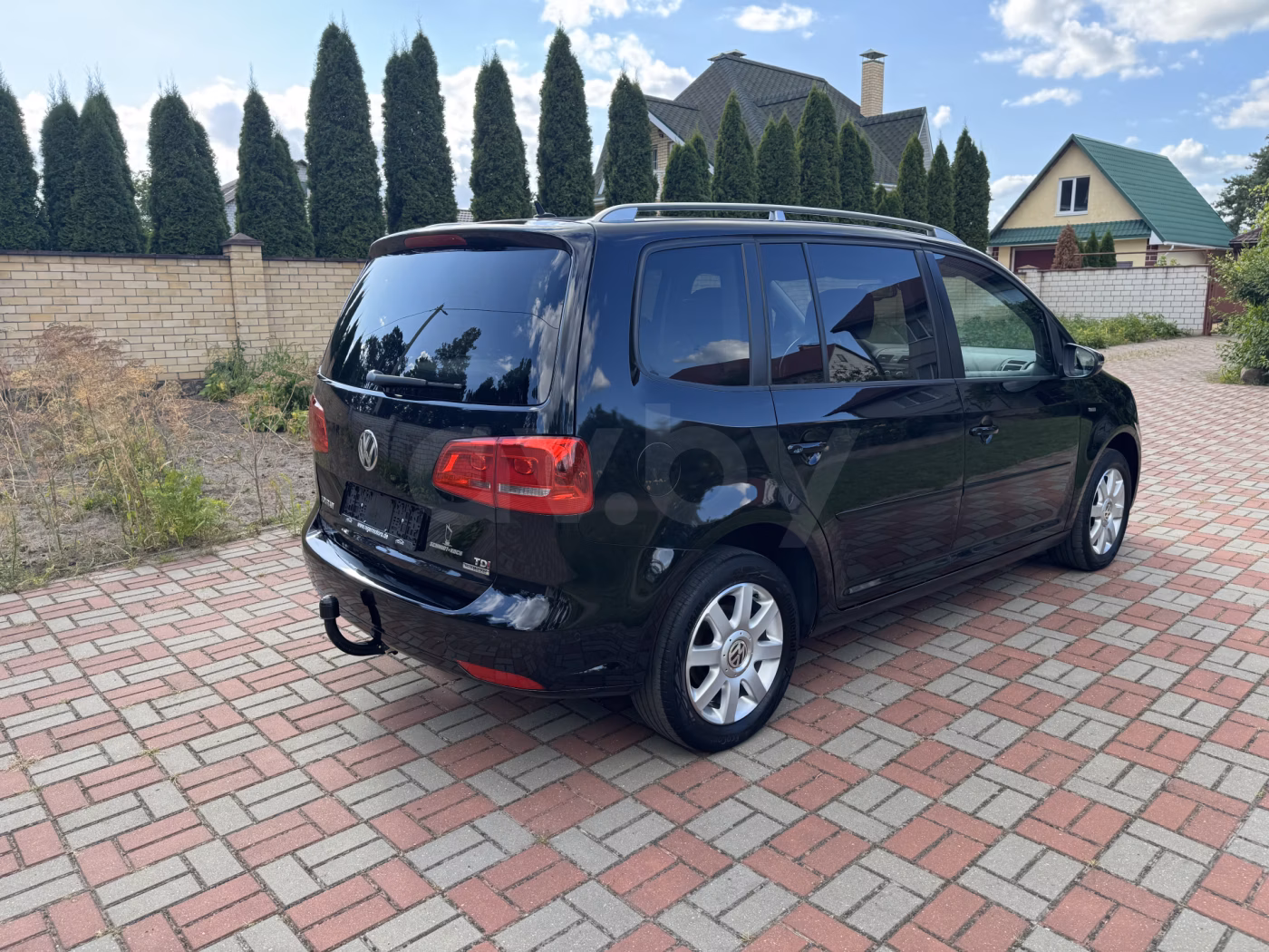 Volkswagen Touran фото 3
