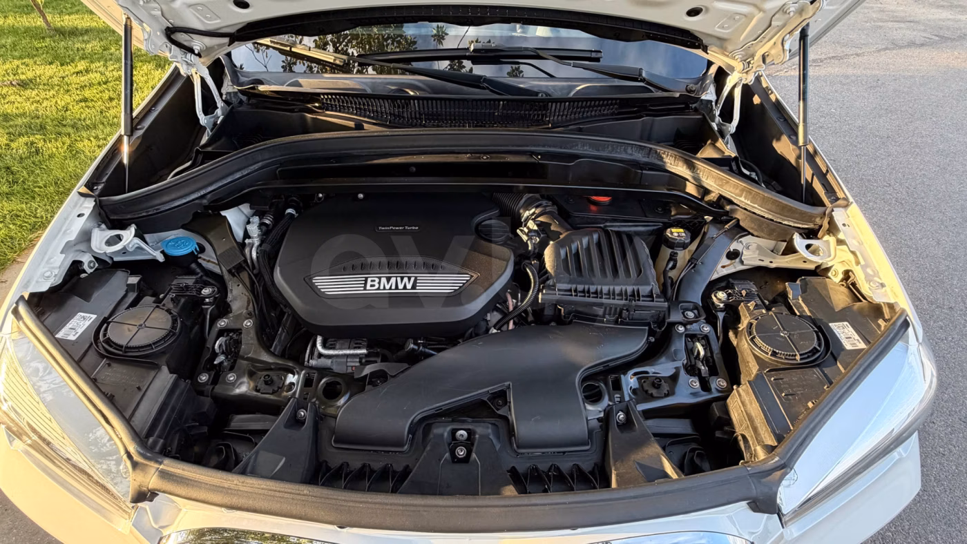 BMW X1 фото 6