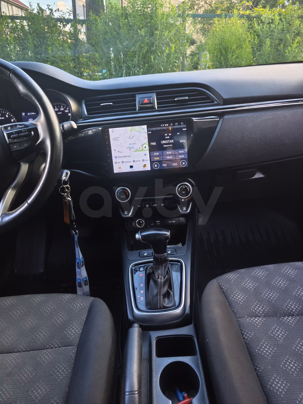Kia Rio X (X-Line) фото 10