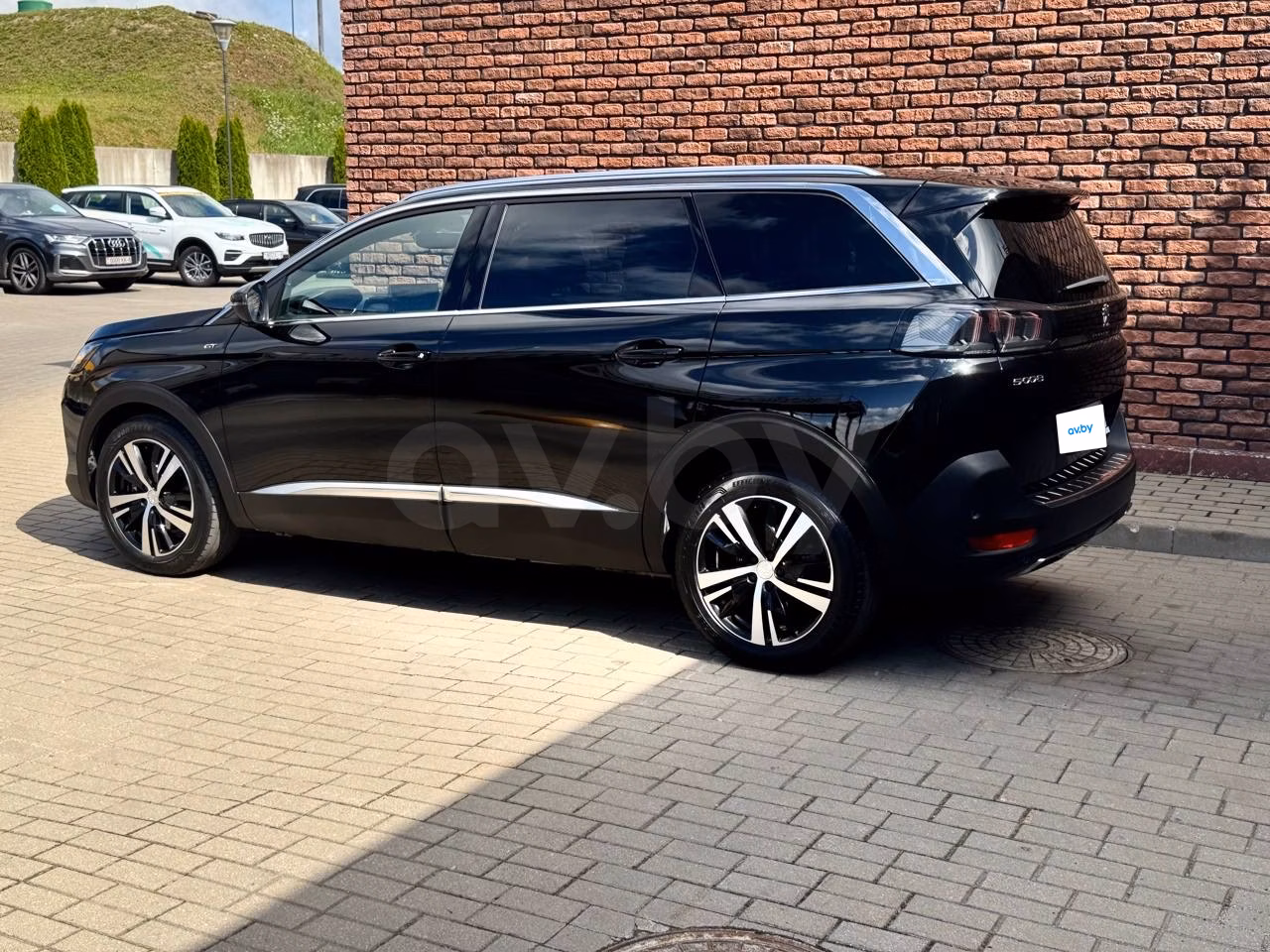 Peugeot 5008 фото 7