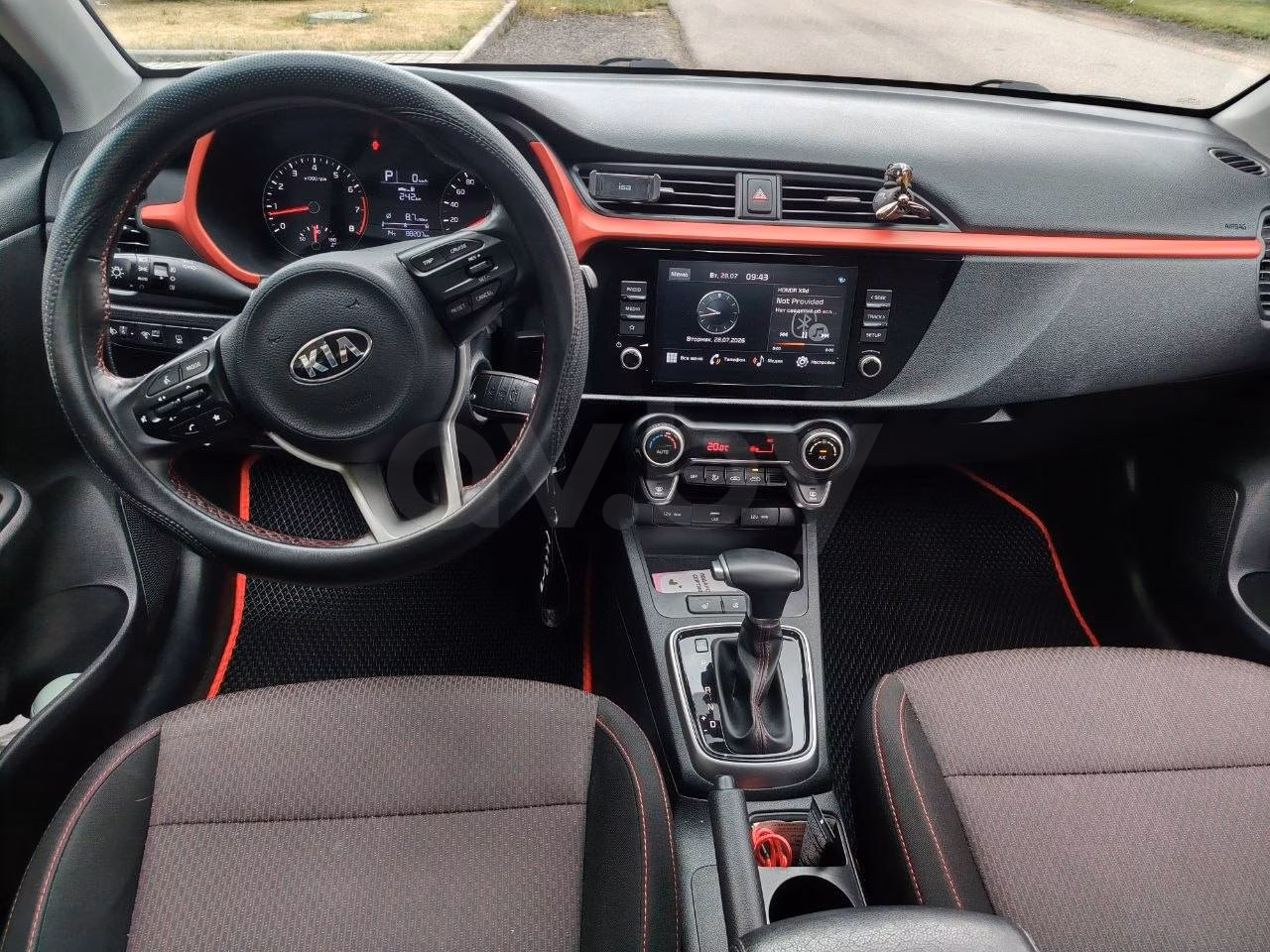 Kia Rio фото 15