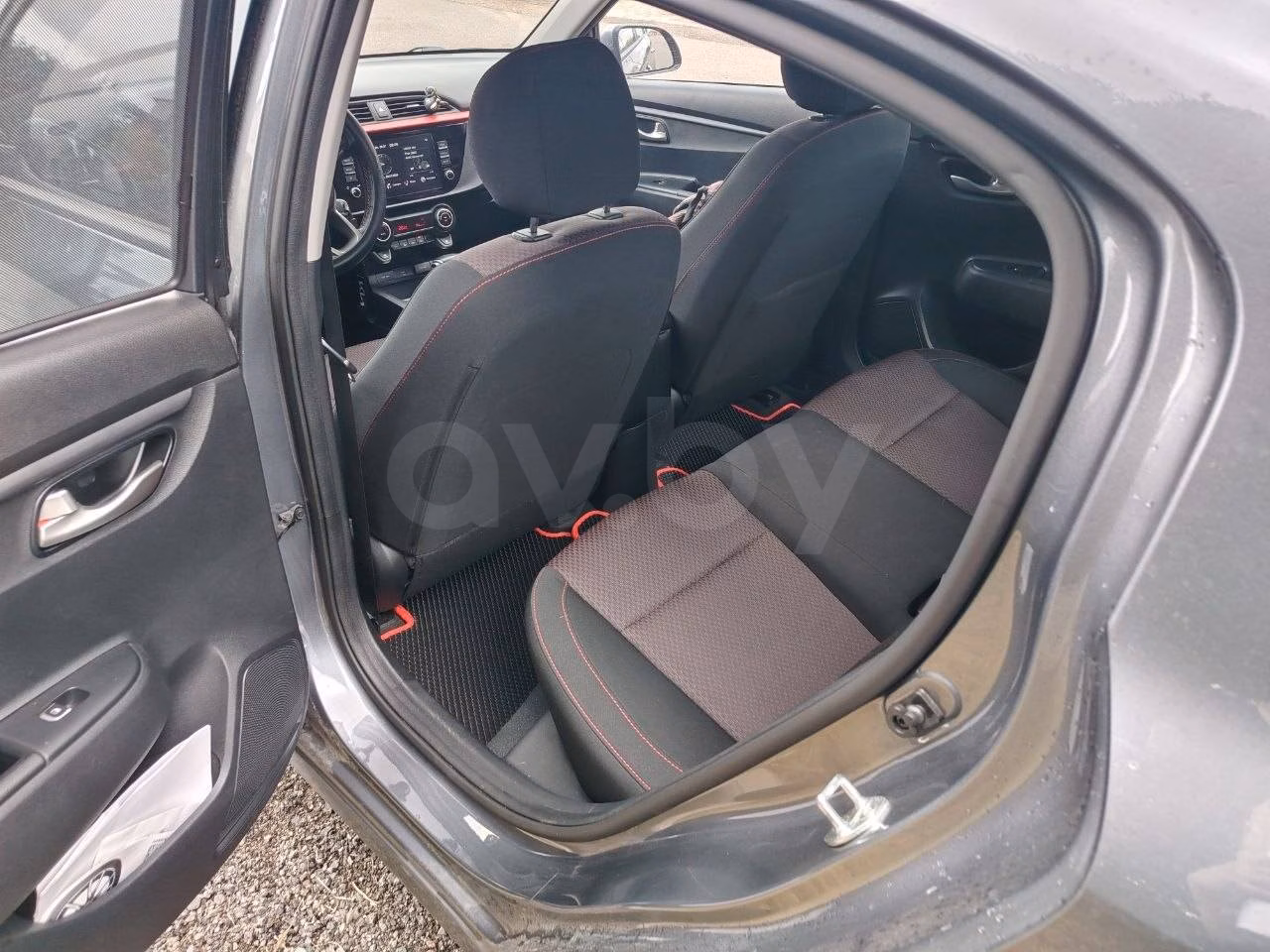 Kia Rio фото 16