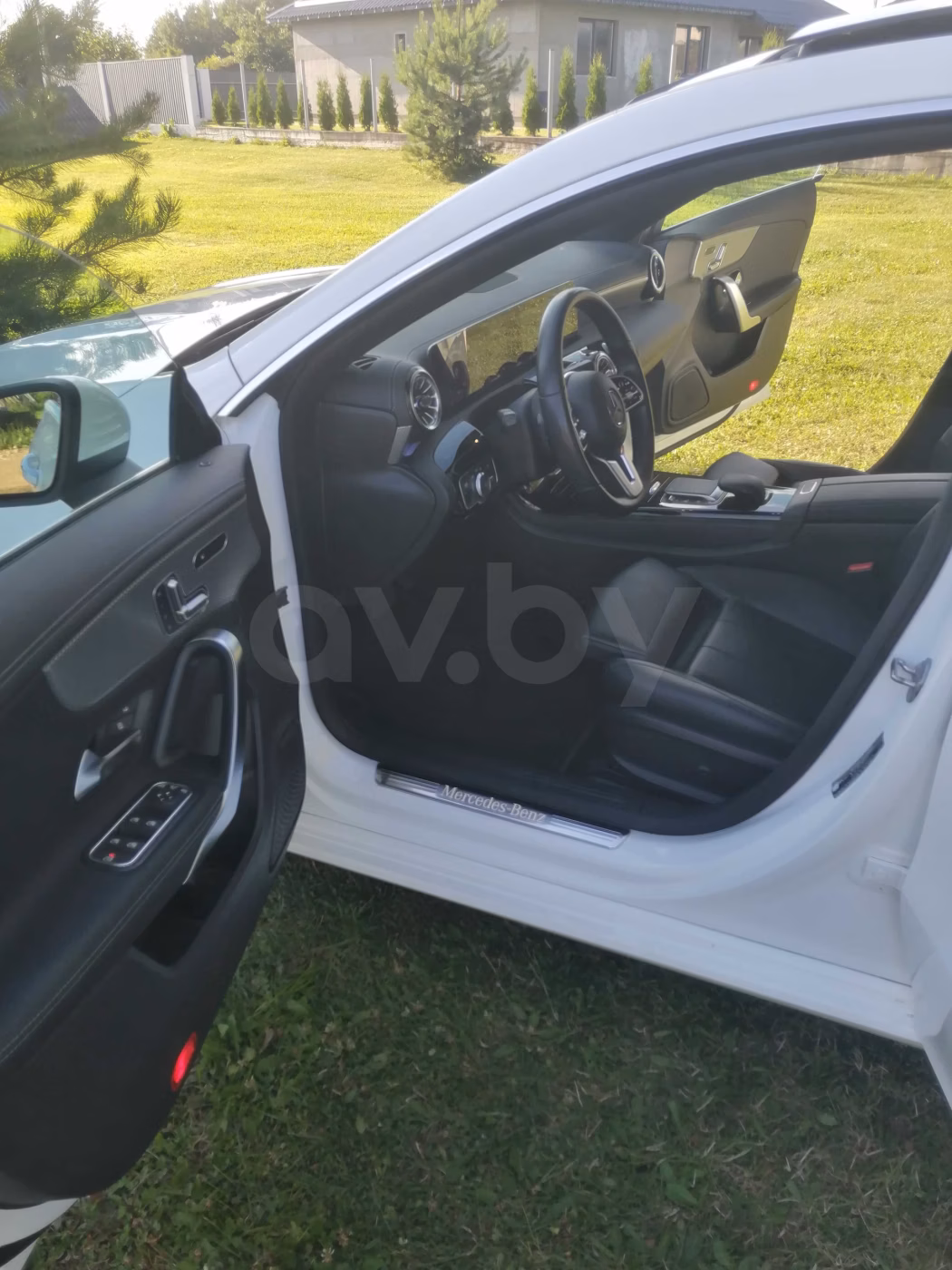 Mercedes-Benz CLA фото 19