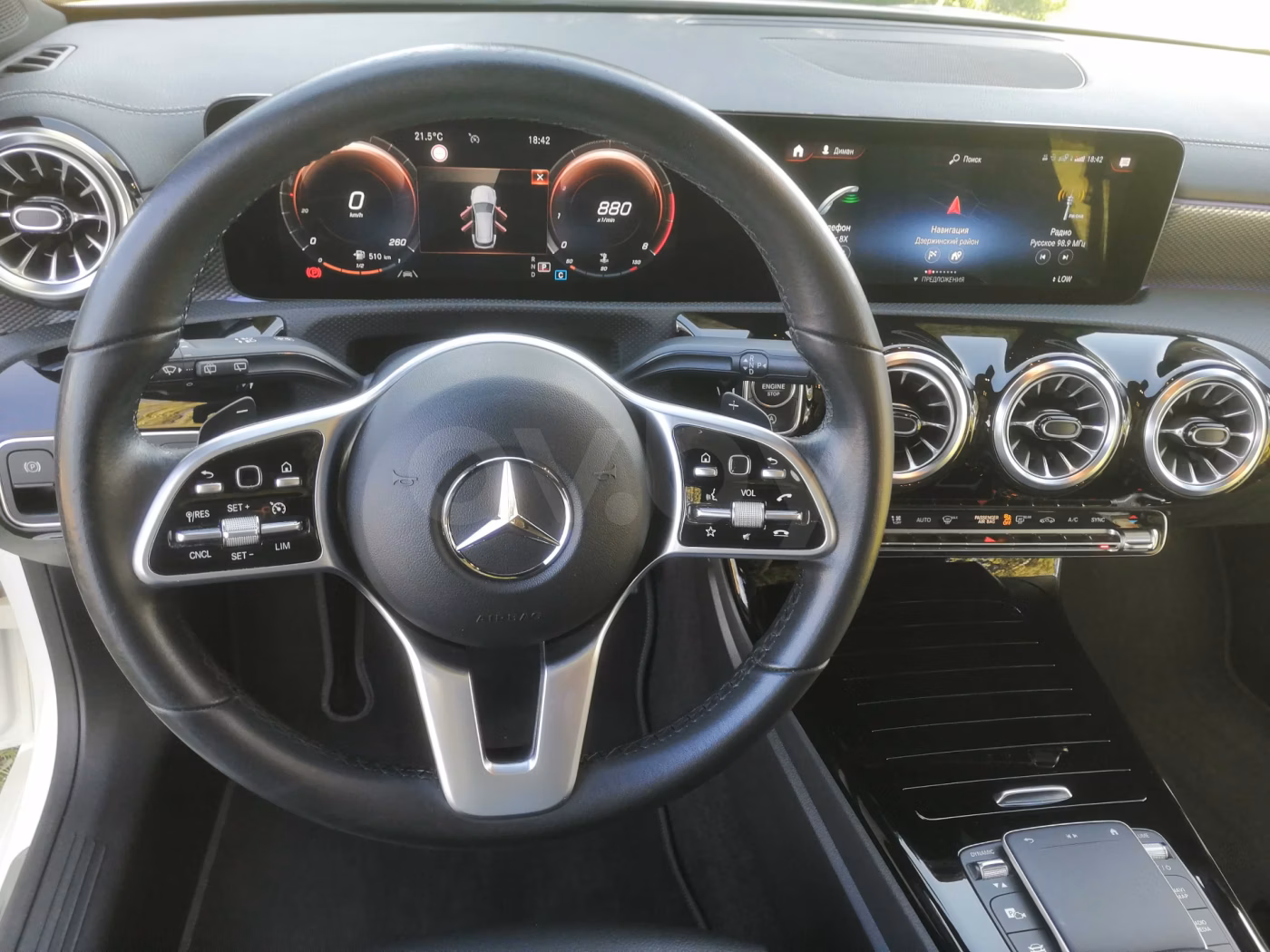 Mercedes-Benz CLA фото 21